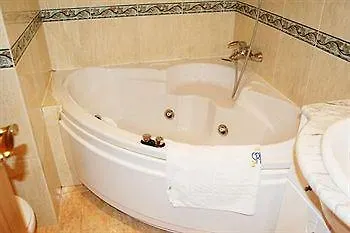 Cristal 1 Hotell *