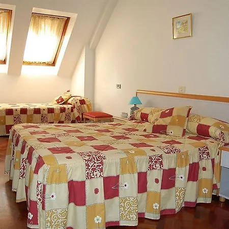 מלון Cristal 1 א-קורוניה