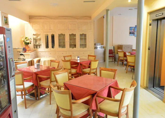 Cristal 1 Hotel
